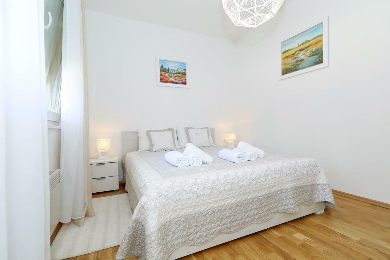 Apartman Apriori - Free Parking